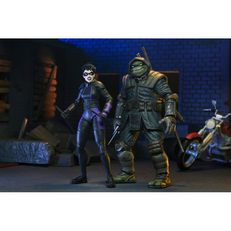 NECA - IDW Comics - Casey Marie with Last Ronin Motorcycle - The Last Ronin The Lost Years- TMNT