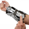 Neca - ASSASSIN'S CREED 2 - THE HIDDEN BLADE OF EZIO AUDITORE - ROLE-PLAY GAUNTLET REPLICA