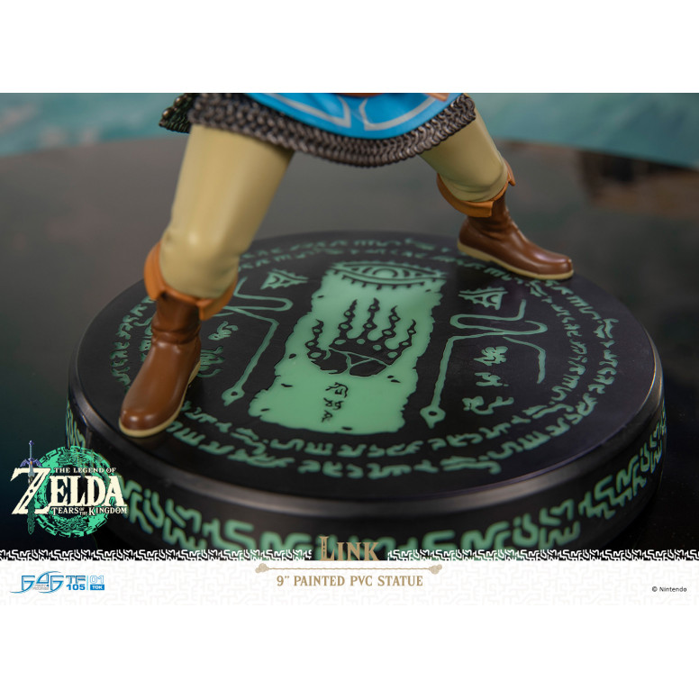 First 4 Figures The Legend of Zelda - Link Tears of the Kingdom