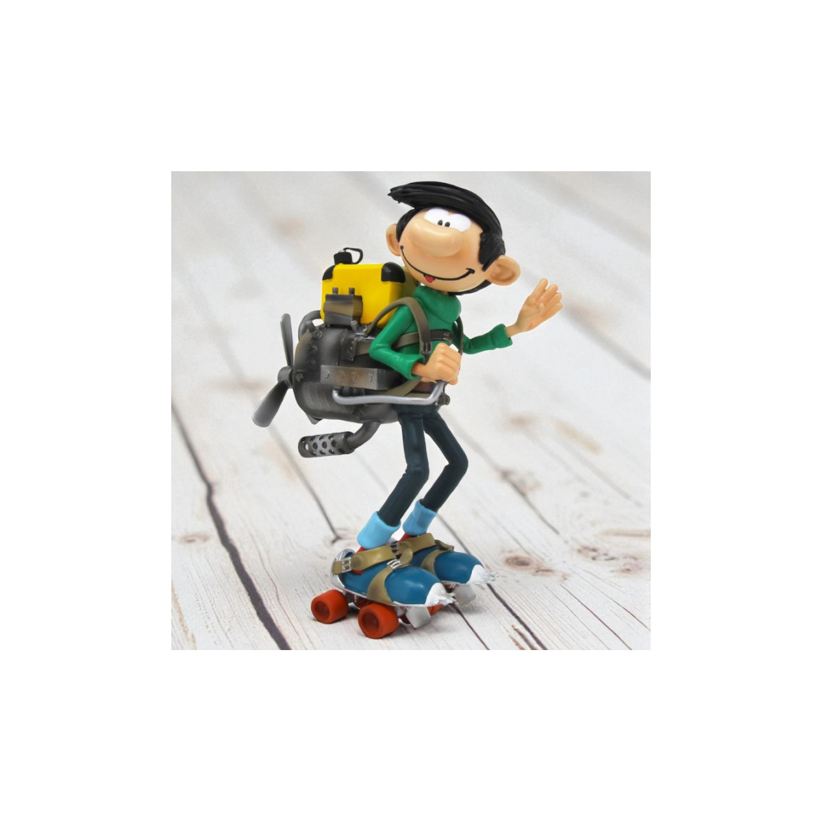 Plastoy Gaston Lagaffe - Gaston Lagaffe, engine on roller skates