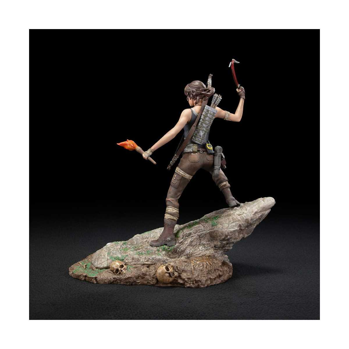 Dark Horse - Tomb Raider - Lara Croft Survivor Era