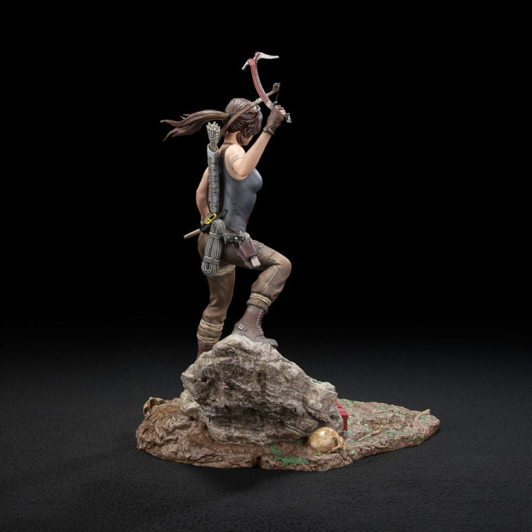 Dark Horse - Tomb Raider - Lara Croft Survivor Era