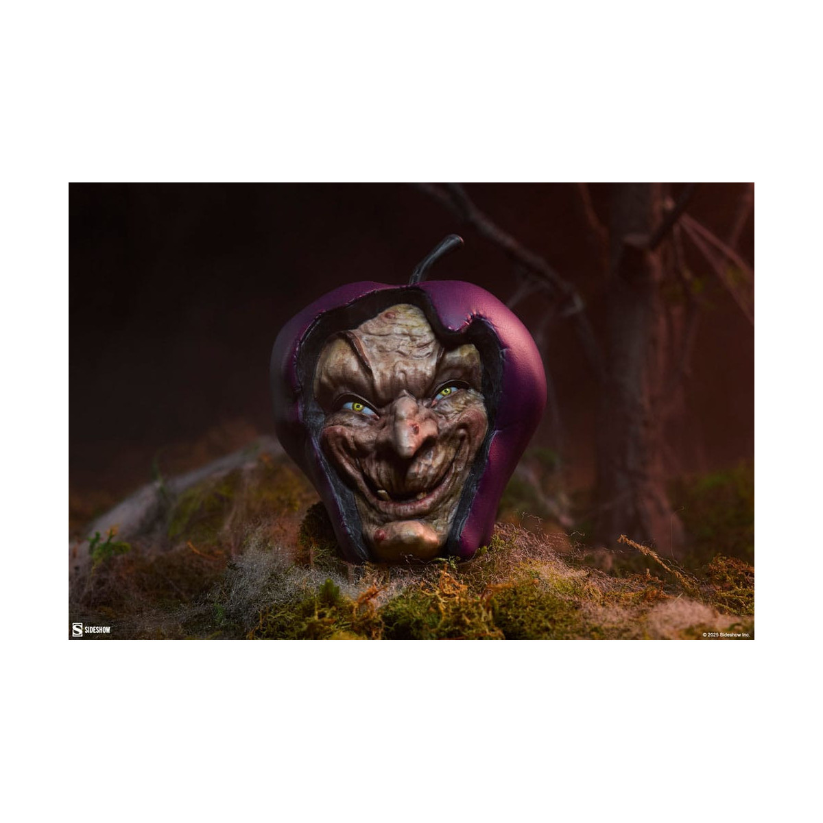Sideshow Apple - Witch Apple Replica