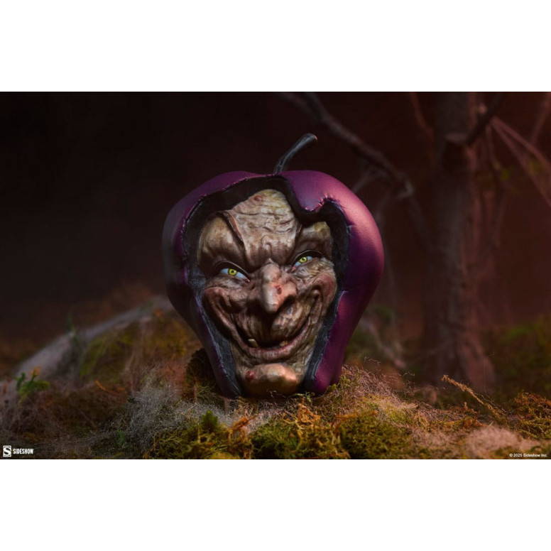 Sideshow Apple - Witch Apple Replica
