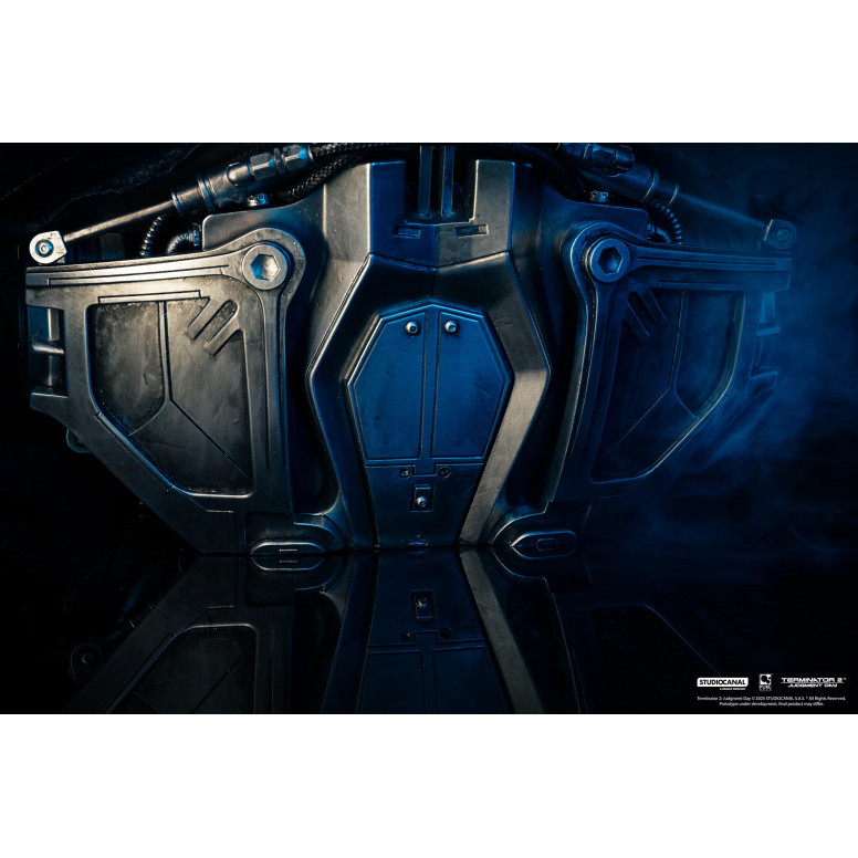 Pure Arts The Terminator 2 T-800 Model 101 Art The Mask