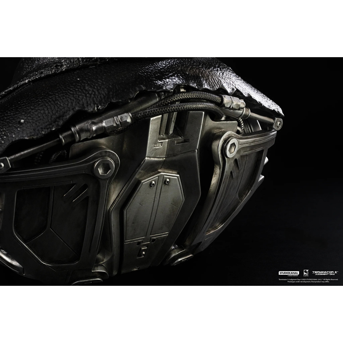 Pure Arts The Terminator 2 T-800 Model 101 Art The Mask