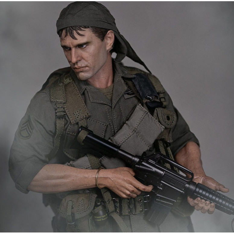 DAMTOYS - Platoon - Staff Sergeant Barnes 1/6 Collectible