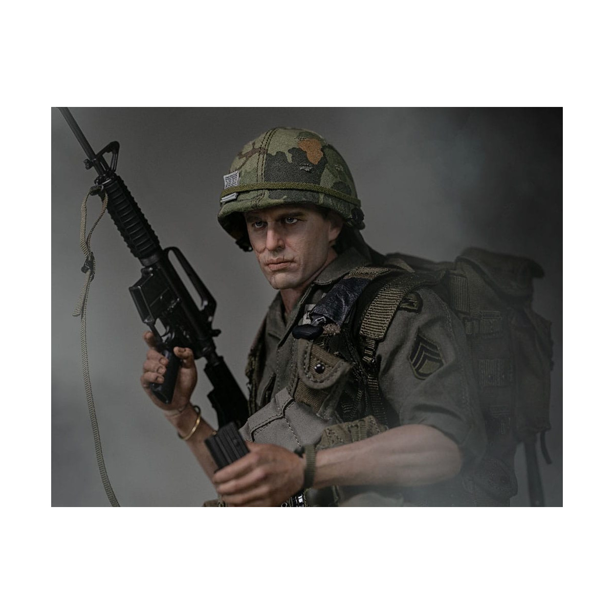 DAMTOYS - Platoon - Staff Sergeant Barnes 1/6 Collectible