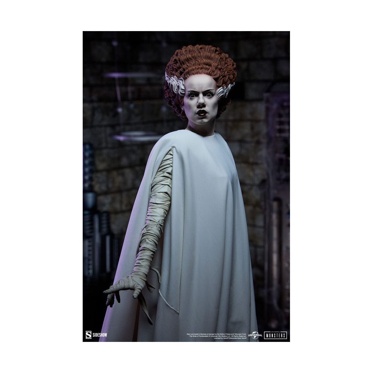 Sideshow Universal Monsters - Premium Format The Bride of Frankenstein 1/4 - The Bride of Frankenstein (Fabric Costume)