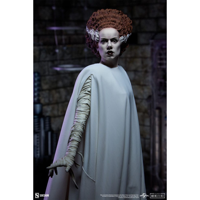 Sideshow Universal Monsters - Premium Format The Bride of Frankenstein 1/4 - The Bride of Frankenstein (Fabric Costume)