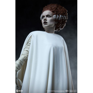 Sideshow Universal Monsters - Premium Format The Bride of Frankenstein 1/4 - The Bride of Frankenstein (Fabric Costume)