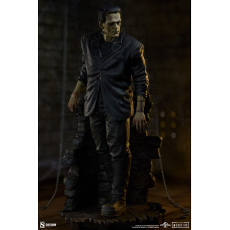 Sideshow Universal Monsters - Premium Format Frankenstein 1/4