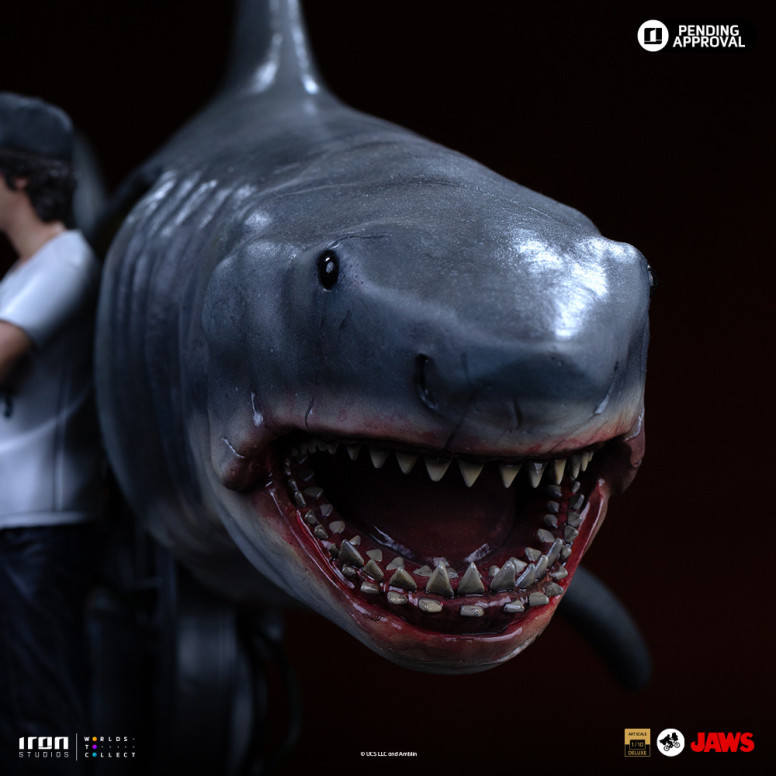 Iron Studios - JAWS - Steven Spielberg (Jaws 50th Anniversary) Deluxe Art Scale1/10 - Jaws