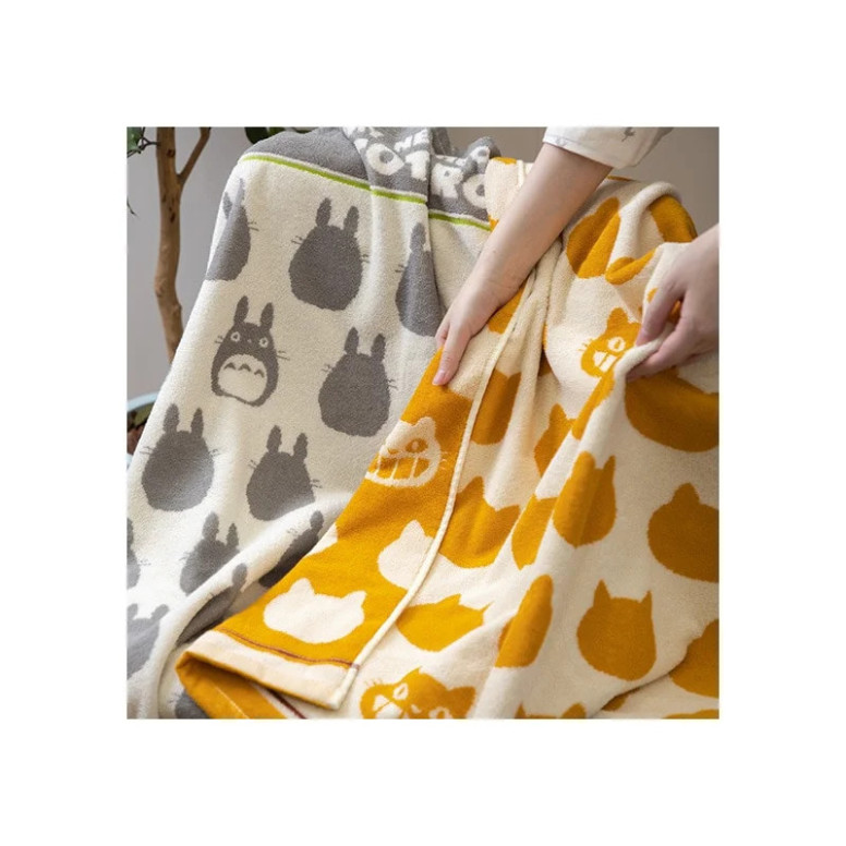 Marushin - Chatbus Beige Nap Blanket 85x115 cm - Mon Voisin Totoro