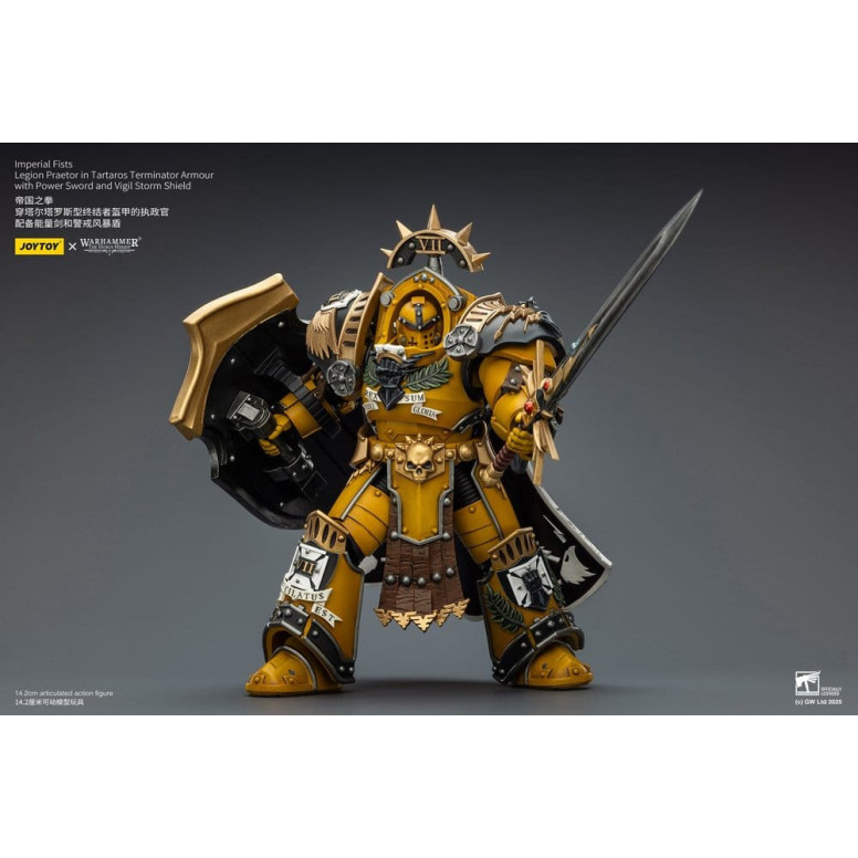 Joytoy - Warhammer - Imperial Fists - Legion Praetor in Tartaros The Terminator Armour with Power Sword and Vigil Storm Shield 1
