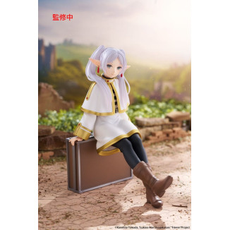 Taito - Desktop Cute Figure Frieren Trunk Case Ver. - Frieren: Beyond Journey's End