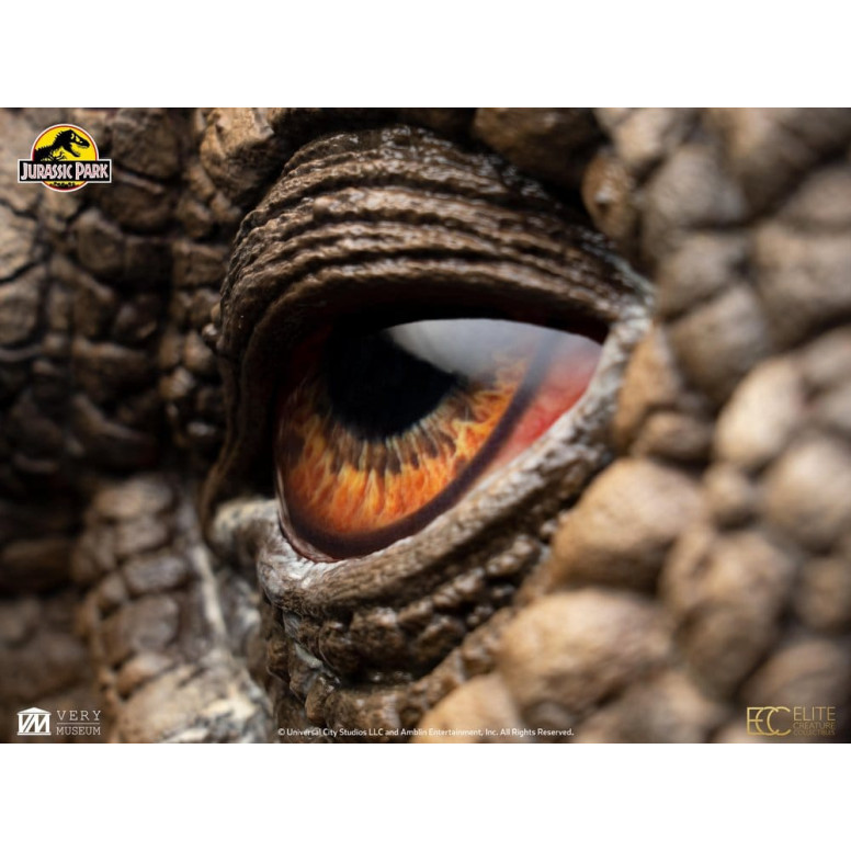 Toynami ECC Elite Creature Collectibles - Triceratops Eye Prop (Reproduction) - Jurassic Park
