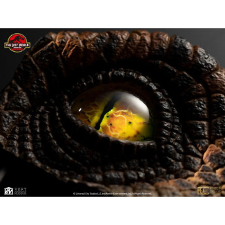 Toynami ECC Elite Creature Collectibles - Male Velociraptor Eye Prop - The Lost World: Jurassic Park