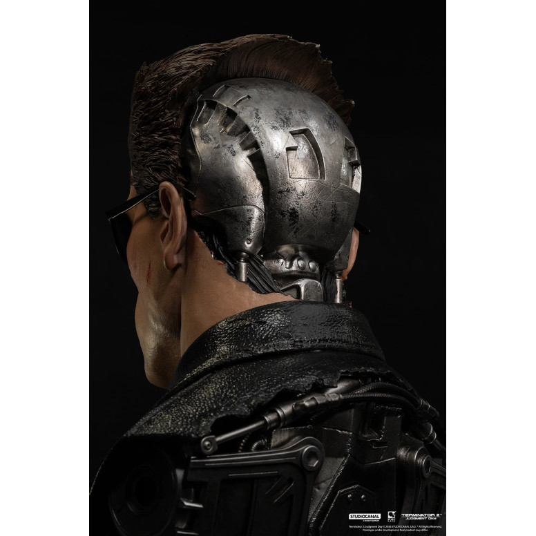 Pure Arts The Terminator 2 T-800 Model 101 Battle Damaged Art The Mask