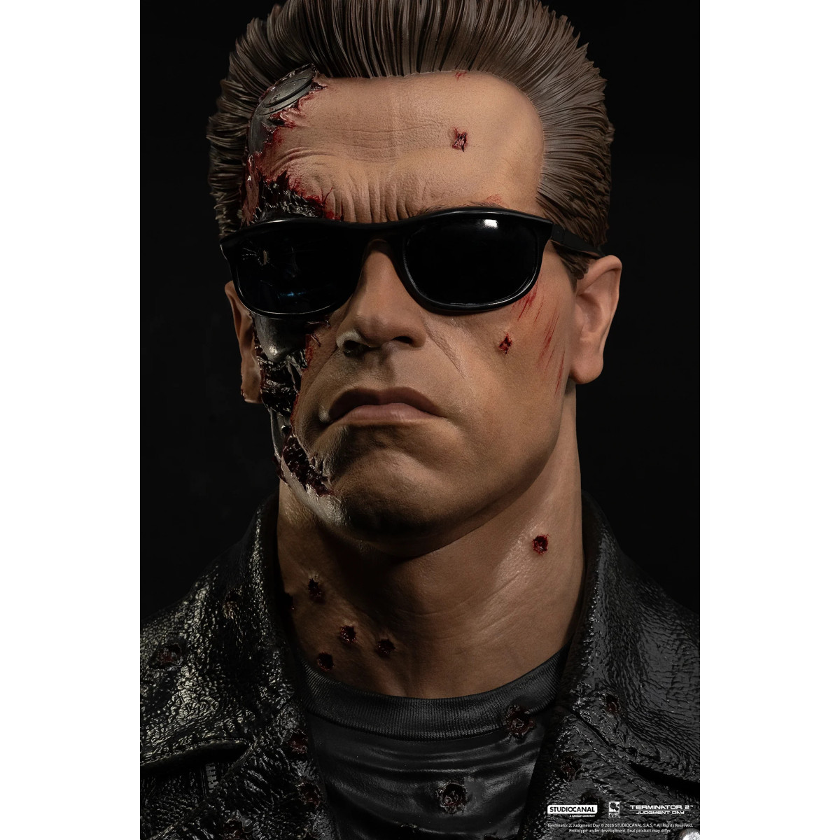 Pure Arts The Terminator 2 T-800 Model 101 Battle Damaged Art The Mask