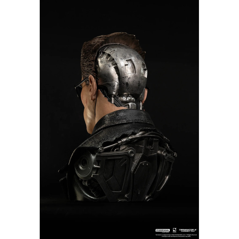 Pure Arts The Terminator 2 T-800 Model 101 Battle Damaged Art The Mask