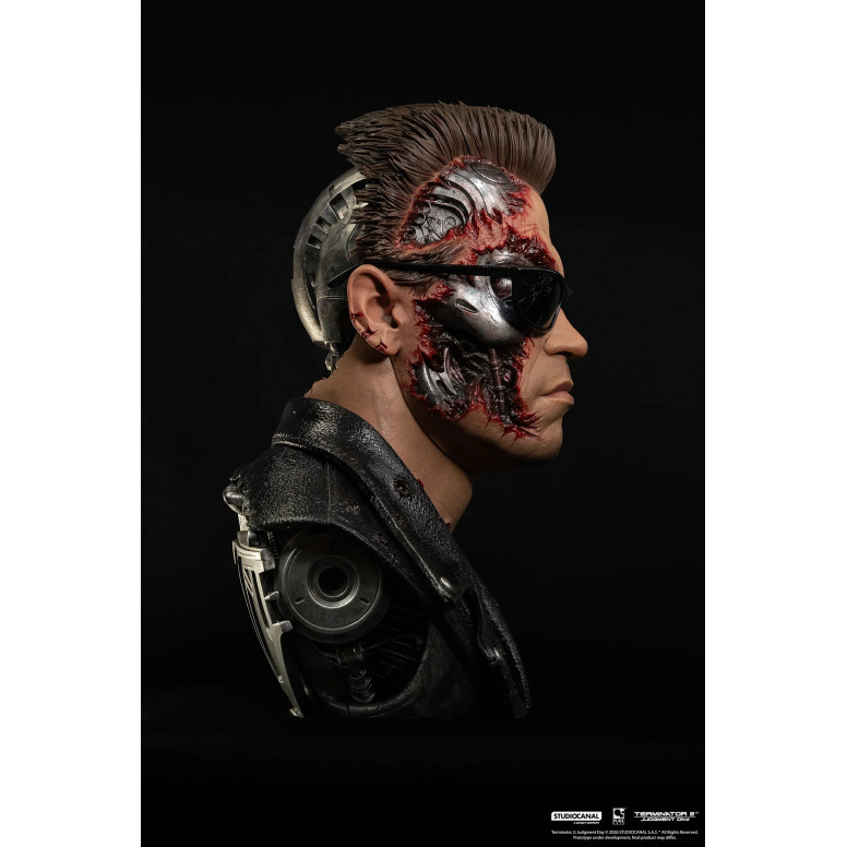 Pure Arts The Terminator 2 T-800 Model 101 Battle Damaged Art The Mask