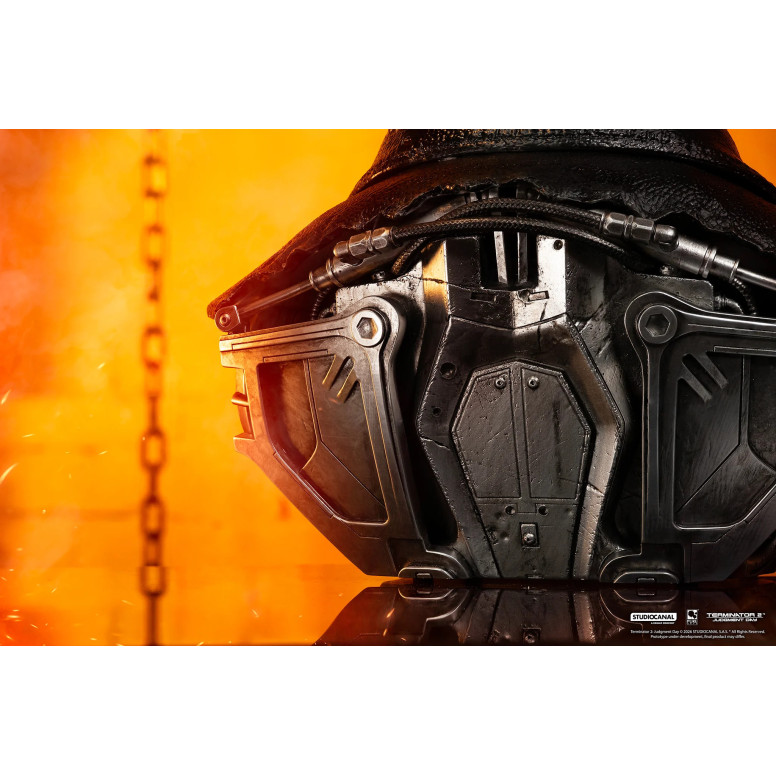 Pure Arts The Terminator 2 T-800 Model 101 Battle Damaged Art The Mask