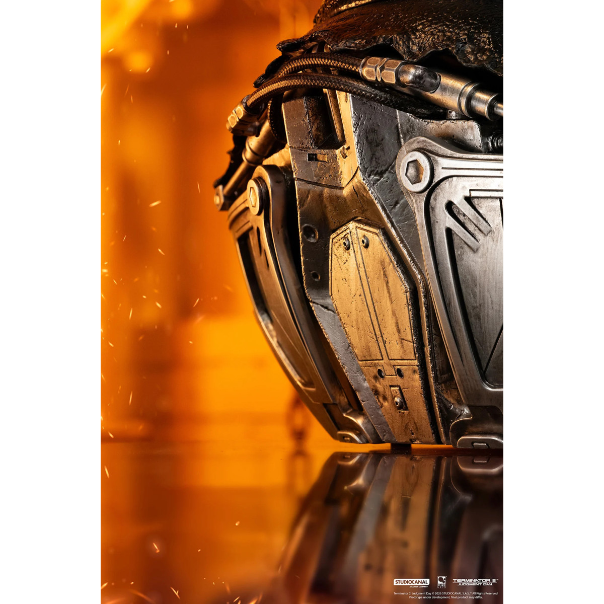Pure Arts The Terminator 2 T-800 Model 101 Battle Damaged Art The Mask