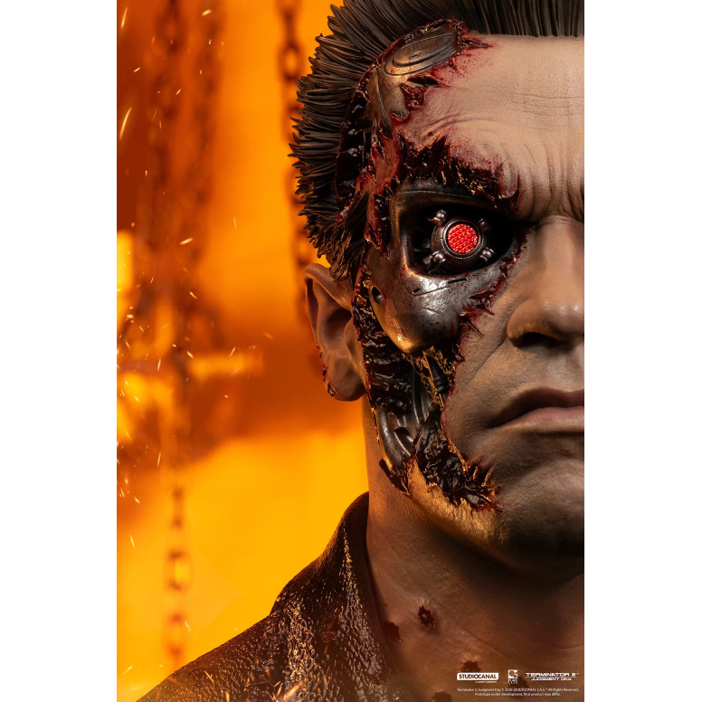 Pure Arts The Terminator 2 T-800 Model 101 Battle Damaged Art The Mask
