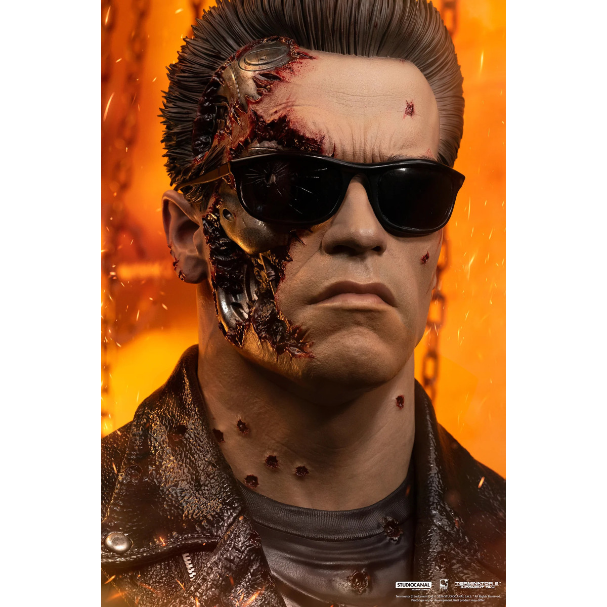 Pure Arts The Terminator 2 T-800 Model 101 Battle Damaged Art The Mask