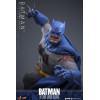 Hot Toys - BATMAN - Batman: The Dark Knight Returns (Battle Damaged Version) Comic Masterpiece 1/6