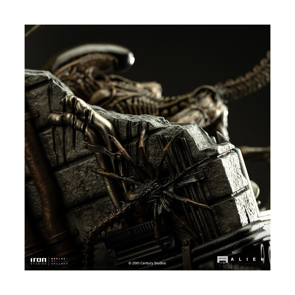 Iron Studios Ellen Ripley and Dog Alien - Art Scale 1/10 - Alien 3