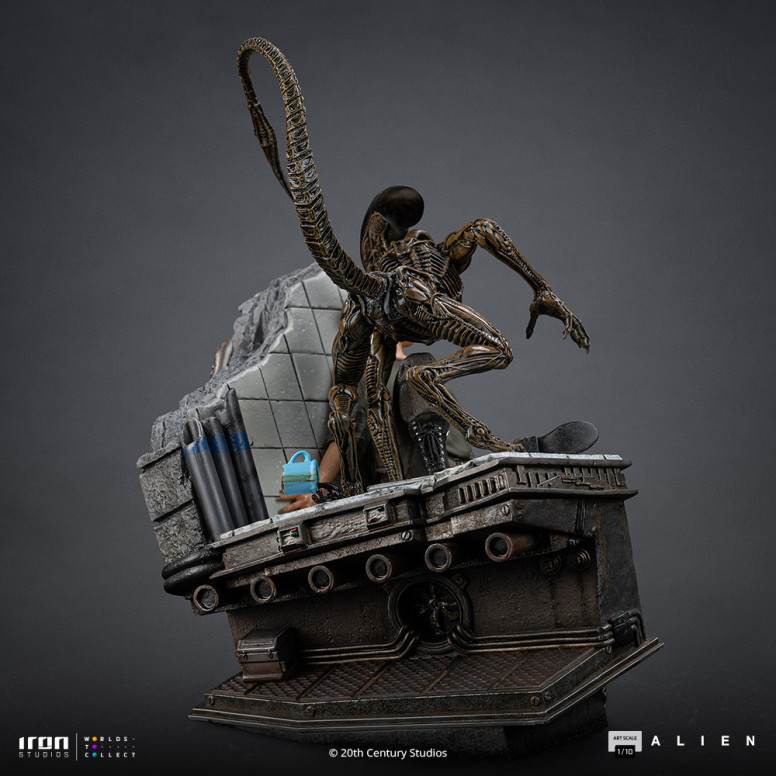 Iron Studios Ellen Ripley and Dog Alien - Art Scale 1/10 - Alien 3