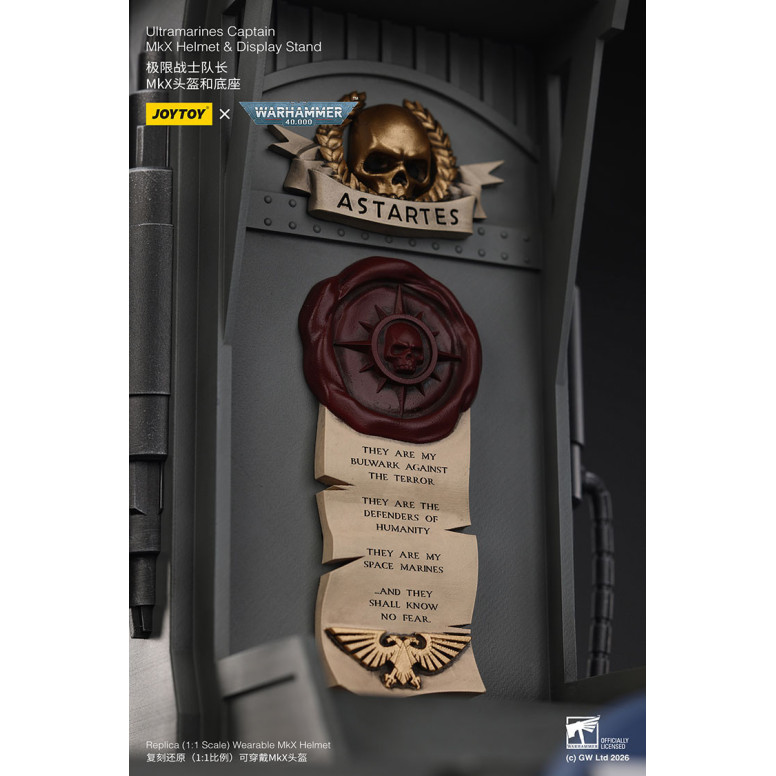 JoyToy - Ultramarines Captain MkX Helmet & Display Stand 1/1