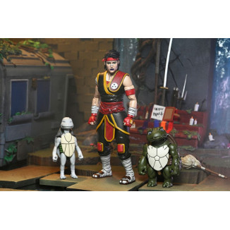 NECA - IDW Comics - Ultimate Casey Marie with Baby Odyn & Uno - The Last Ronin: Lost Years- TMNT
