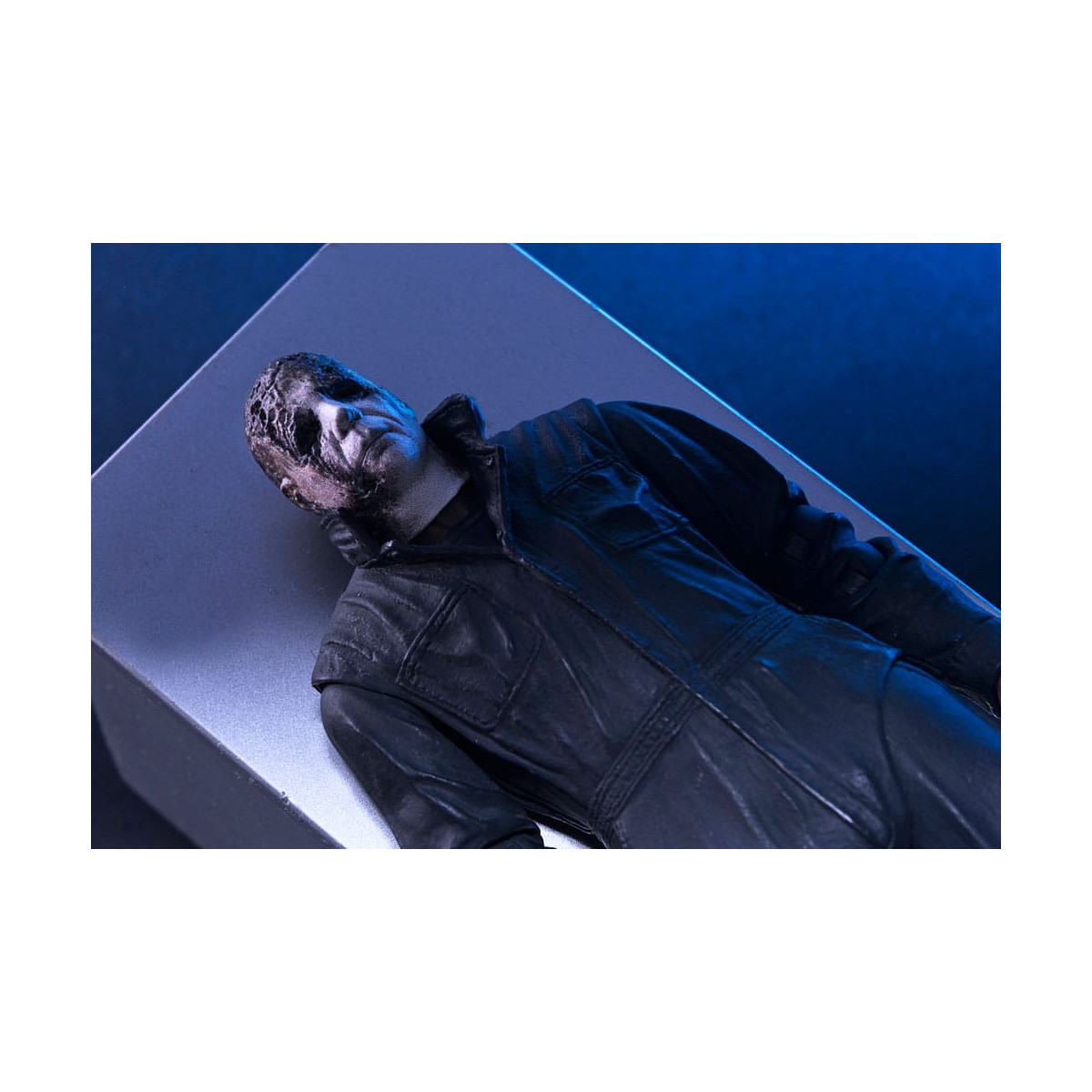 Neca Halloween Resurrection (2002) - Ultimate Michael Myers