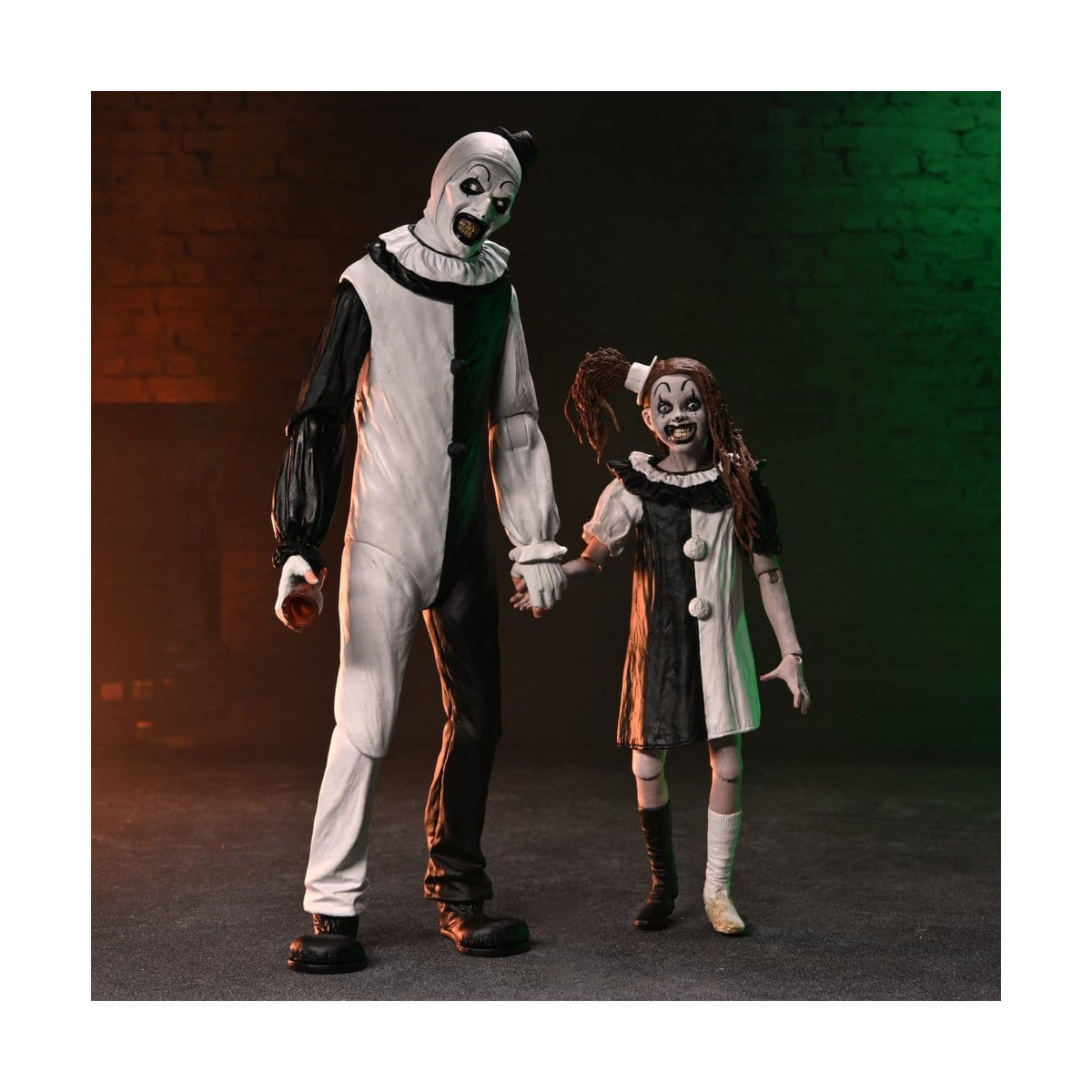 Neca Terrifier 2 - Ultimate Art the Clown & Little Pale Girl