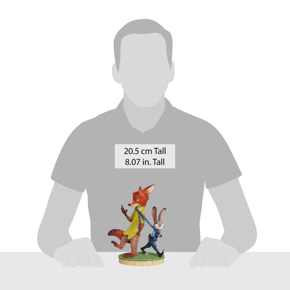 Enesco - Zootopia Nick and Judy - Disney Showcase