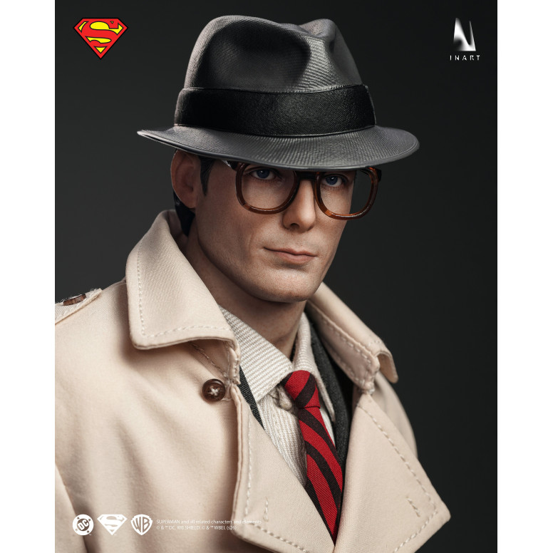 INART - Superman & Clark Kent 1978 1/6 Scale Collectible Figurine
