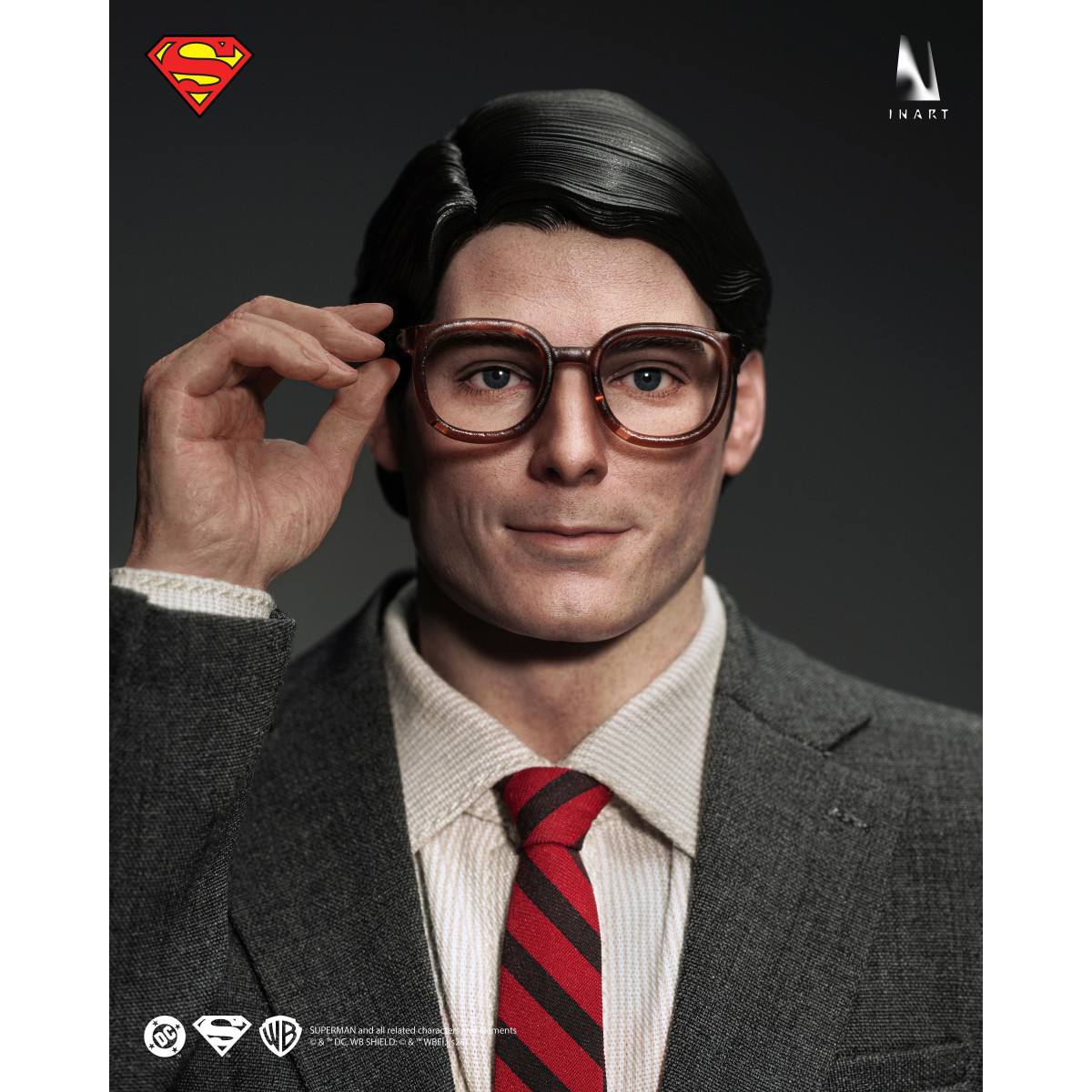 INART - Superman & Clark Kent 1978 1/6 Scale Collectible Figurine