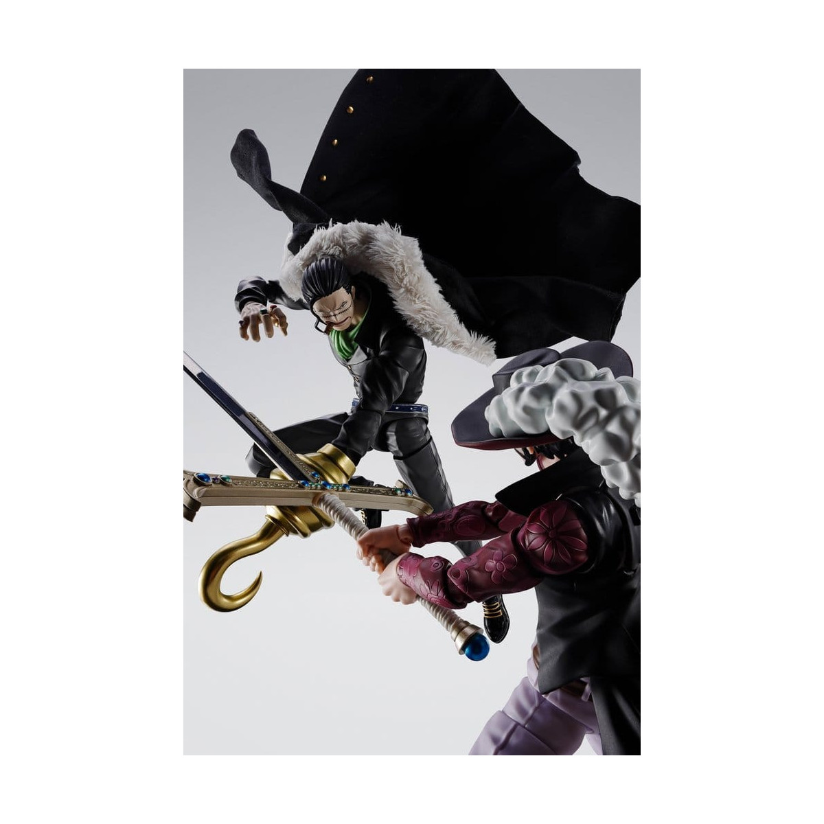 Tamashii Bandai One Piece - Sir Crocodile - Marineford - S.H. Figuarts SHF
