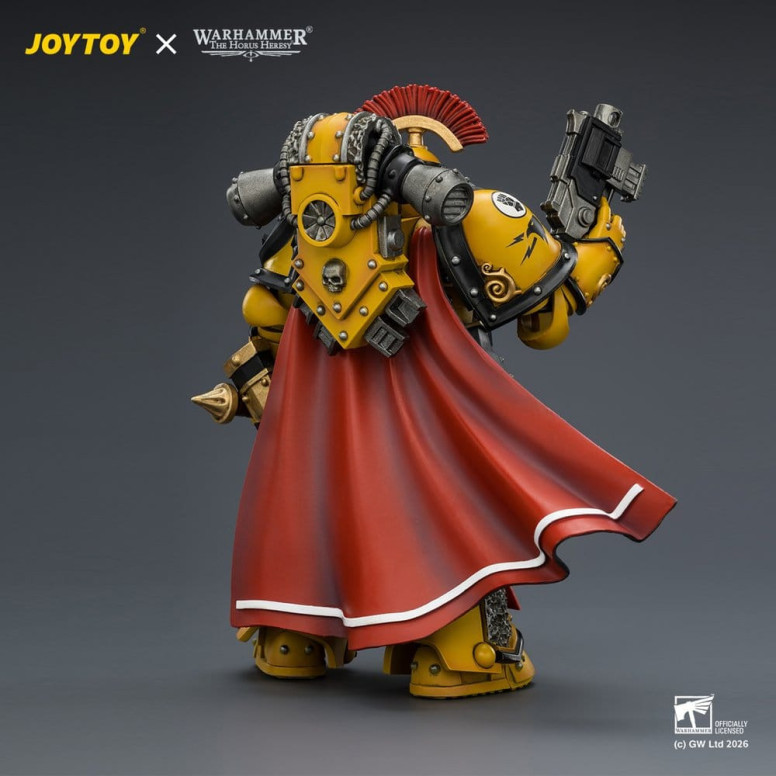 Joytoy - Warhammer - Imperial Fists - Legion Praetor in Mk III Armour with Power Sword and Bolt Pistol - The Horus Heresy