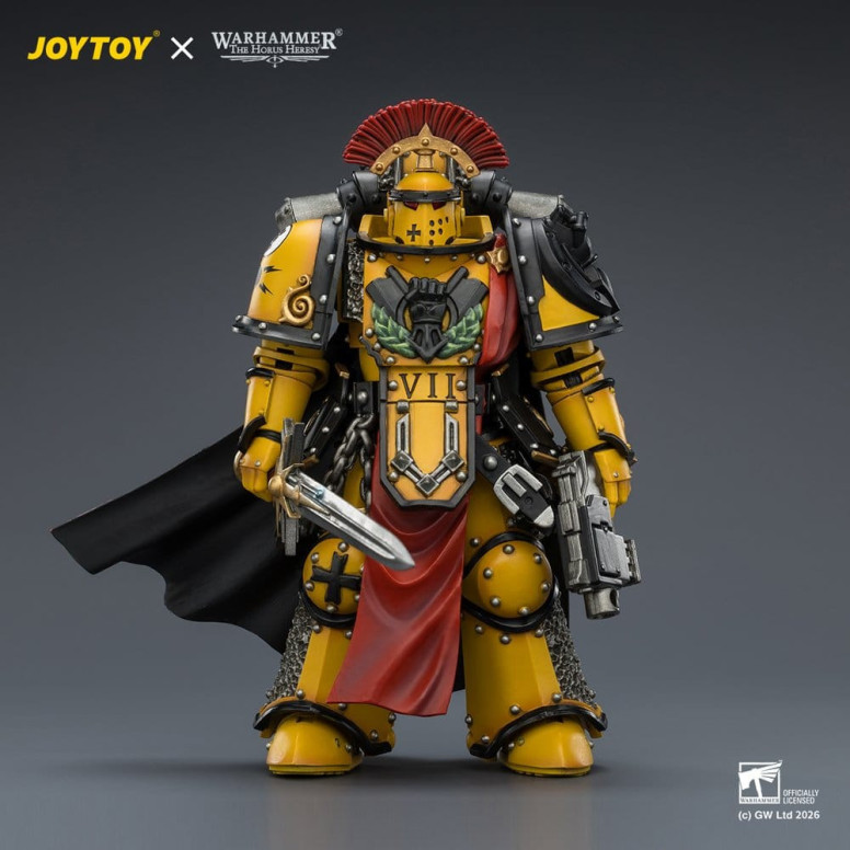 Joytoy - Warhammer - Imperial Fists - Legion Praetor in Mk III Armour with Power Sword and Bolt Pistol - The Horus Heresy