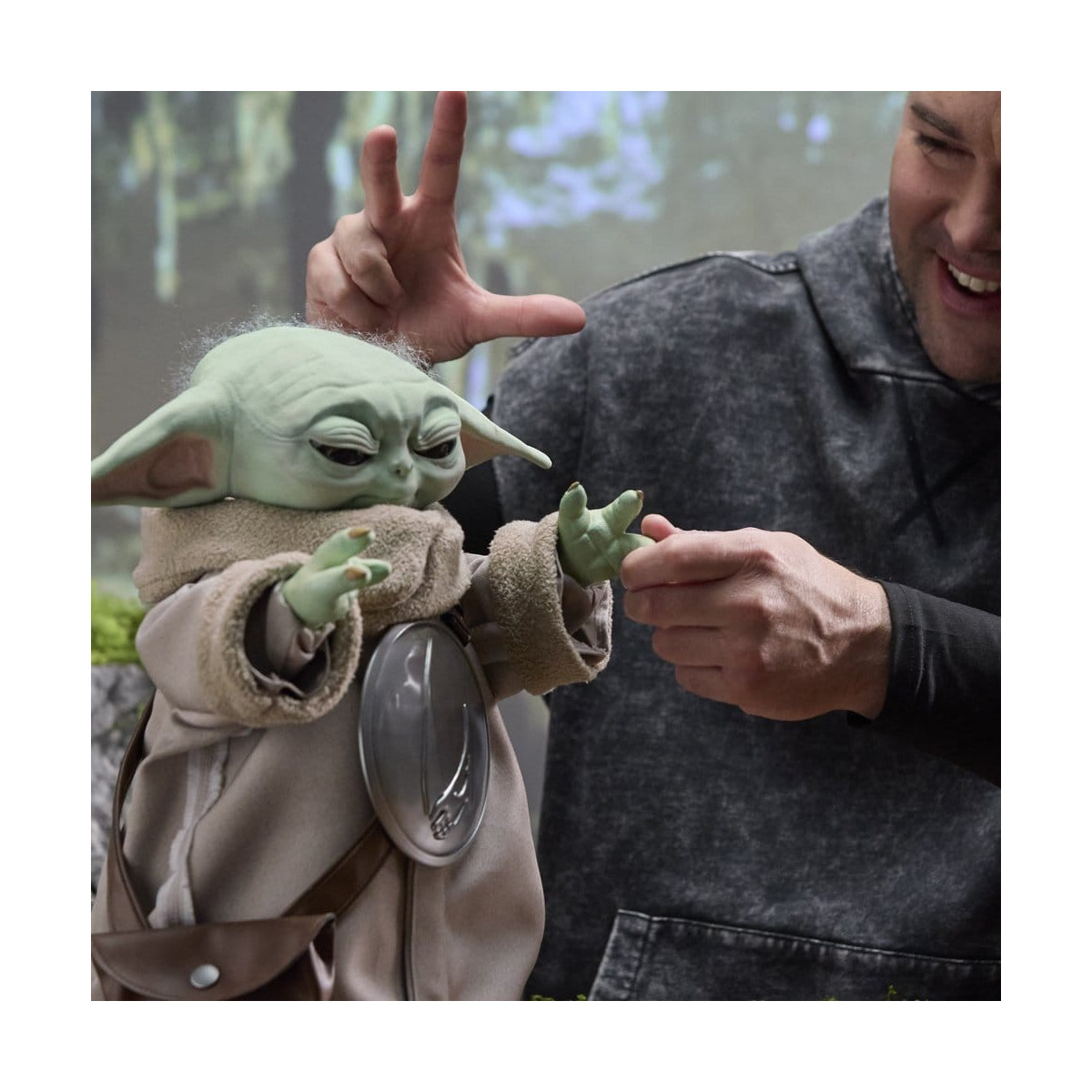Hasbro Star Wars - Ultimate Grogu 1/1 (animatronic figure) - The Mandalorian and Grogu