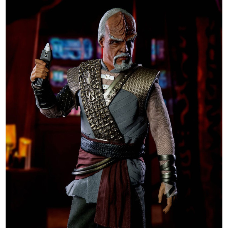 EXO-6 - Star Trek: Picard - Pacifist Worf 1/6