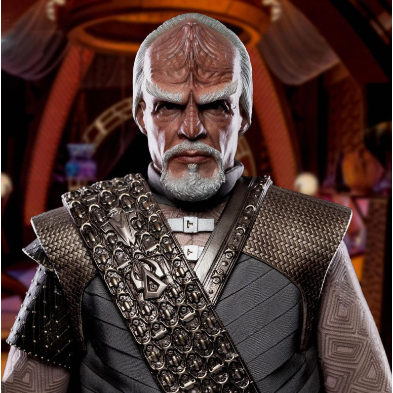 EXO-6 - Star Trek: Picard - Pacifist Worf 1/6