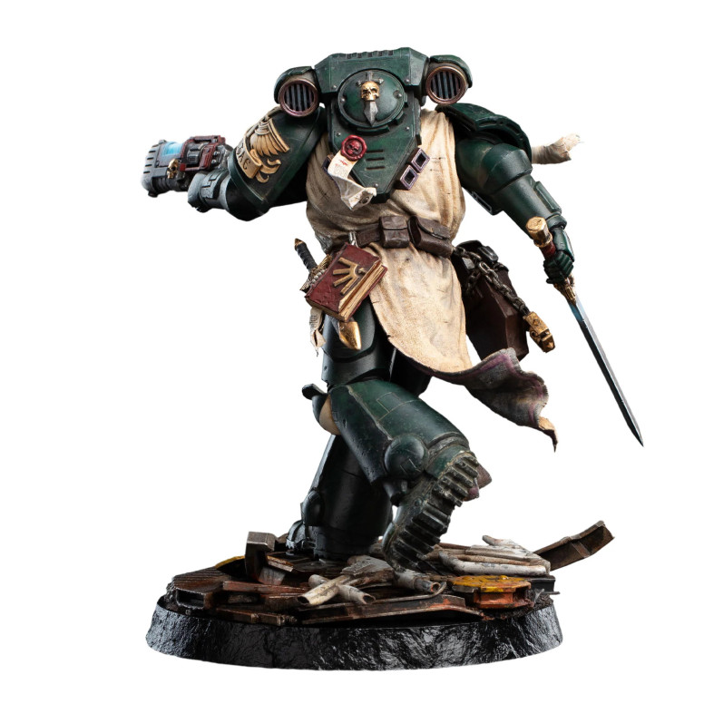 Weta Warhammer $40.00 - DARK ANGEL VETERAN 1/10