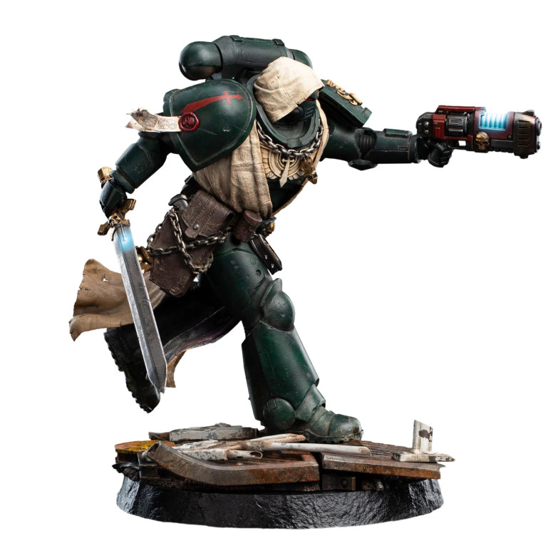 Weta Warhammer $40.00 - DARK ANGEL VETERAN 1/10