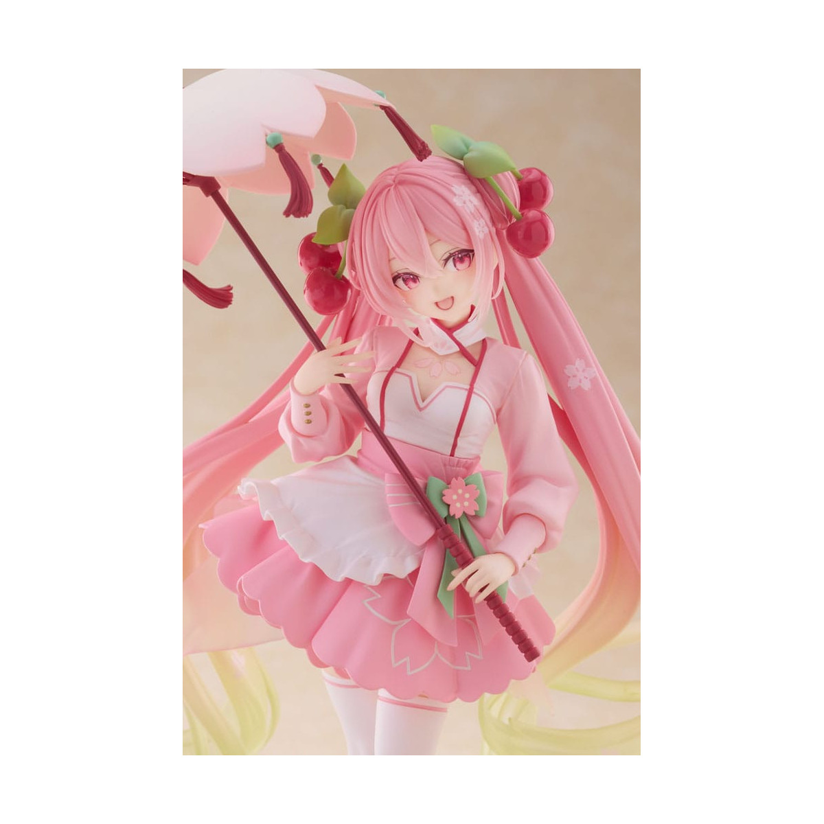 Taito AMP Fig - Hatsune Miku - SAKURA MIKU LANTERN VER. Figure