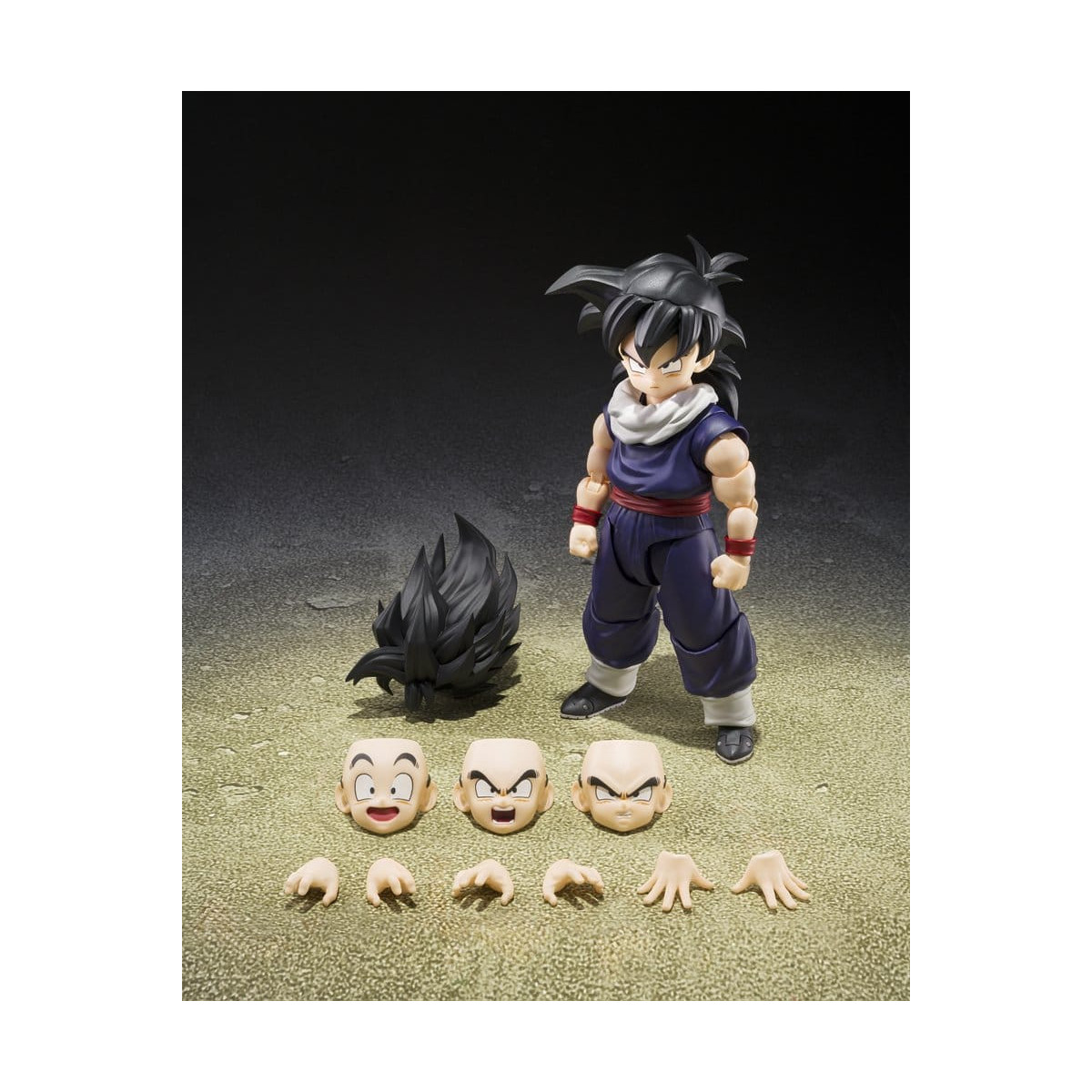 Bandai Tamashii - Son Gohan (Z-Fighters) (Limited Edition Z-Fighters Group Base Ver. A) - S.H.Figuarts